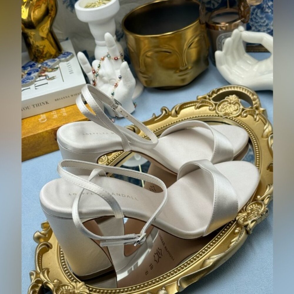 🆕 LOEFFLER RANDALL 🧿 NWOB Malia Curved−Heel Sandal, 90MM/3.5 IN,Cream - Sz 6.5 - Picture 11 of 14